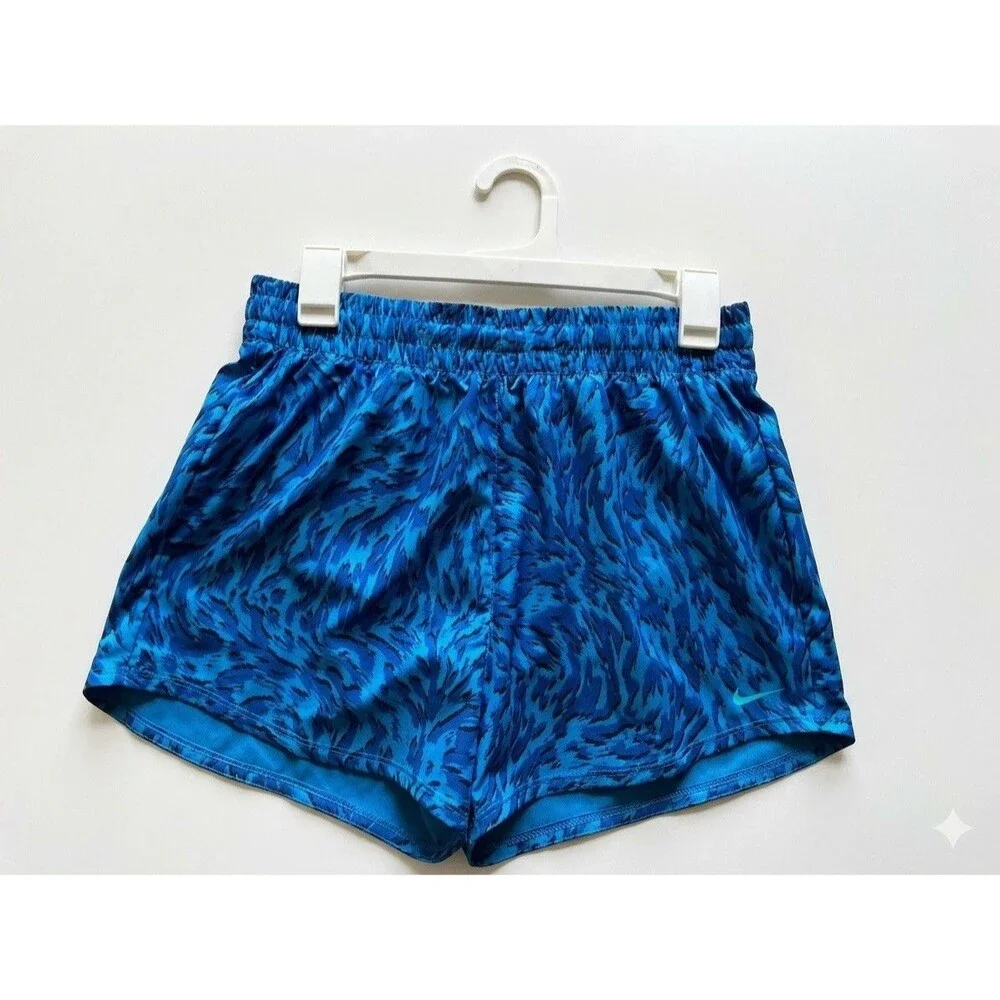 Nike Girls Size XL - One Woven High Rise Printed Shorts With Liner New With Tags